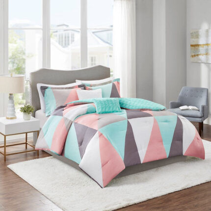 Madison Park Essentials Remy Comforter Set with Two Decorative Pillows in Aqua, Queen MPE10-886-AR