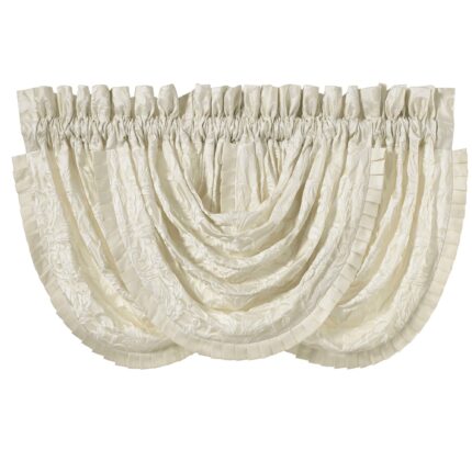 J Queen New York Marquis