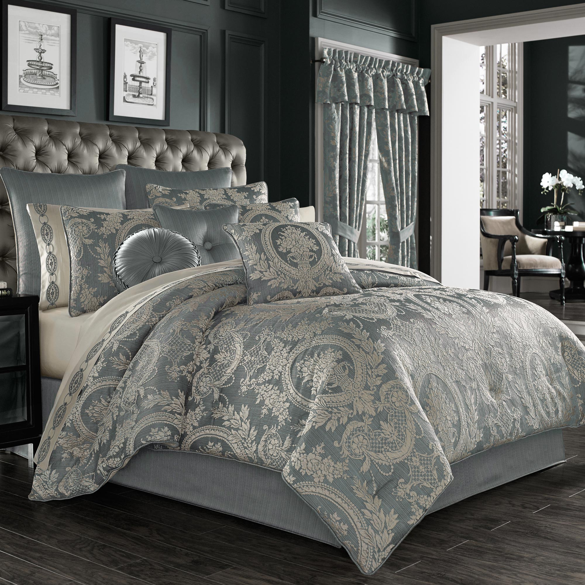 nicolette-queen-4-pieces-comforter-set