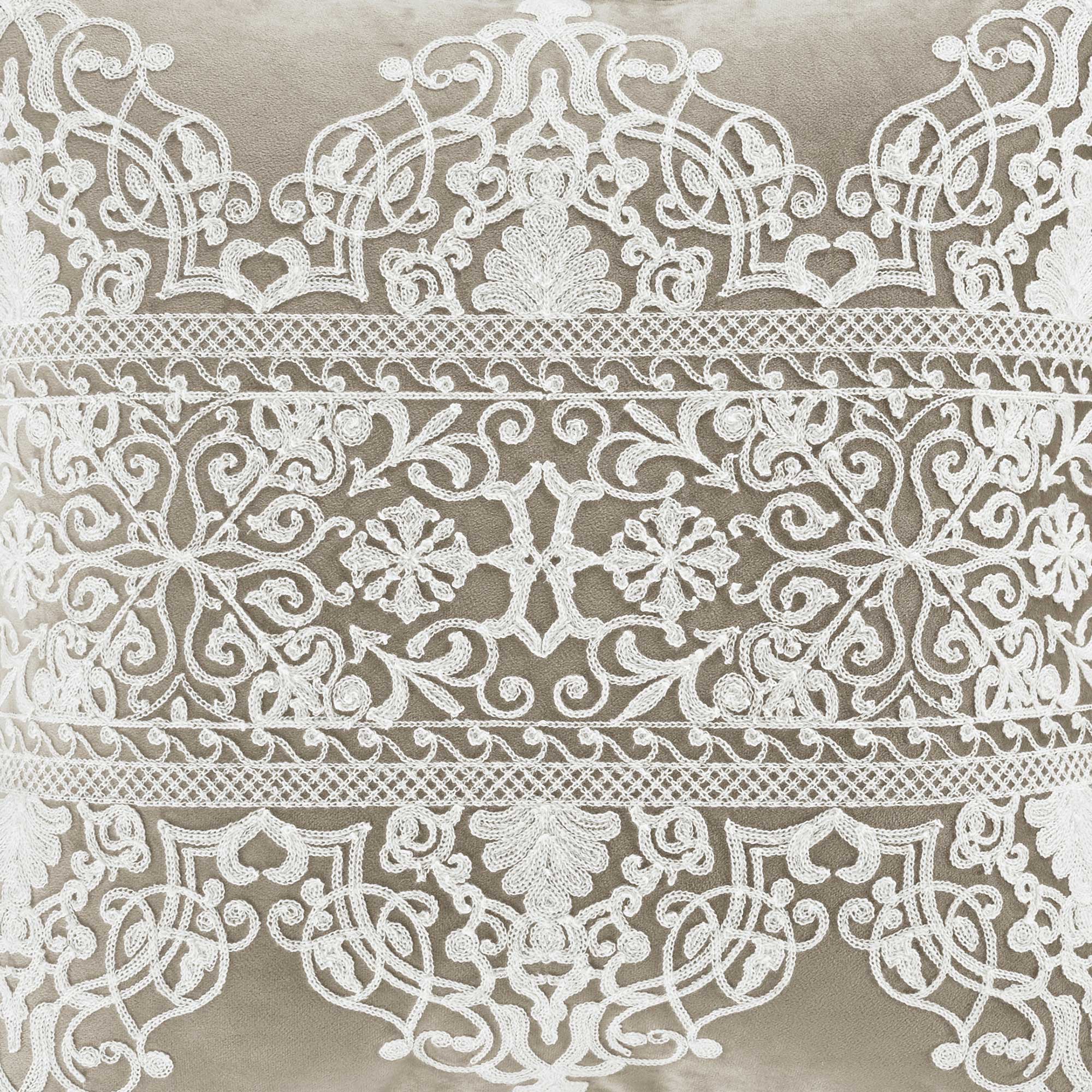 opulence-queen-4-piece-comforter-set-linen-5