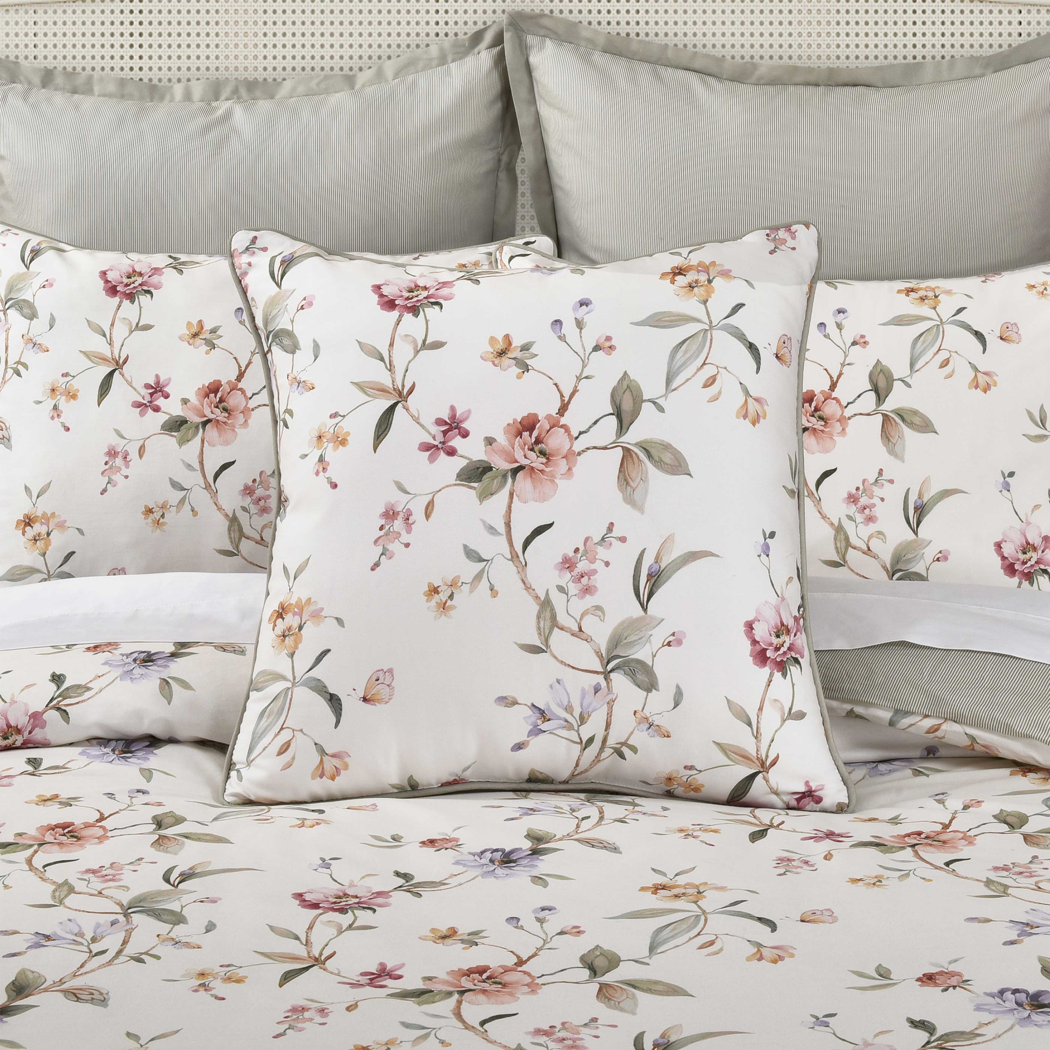 ClariceIvorySquareDecorativeThrowPillow20x20_89de04a1-9722-417e-bebc-d5ce88e26e82