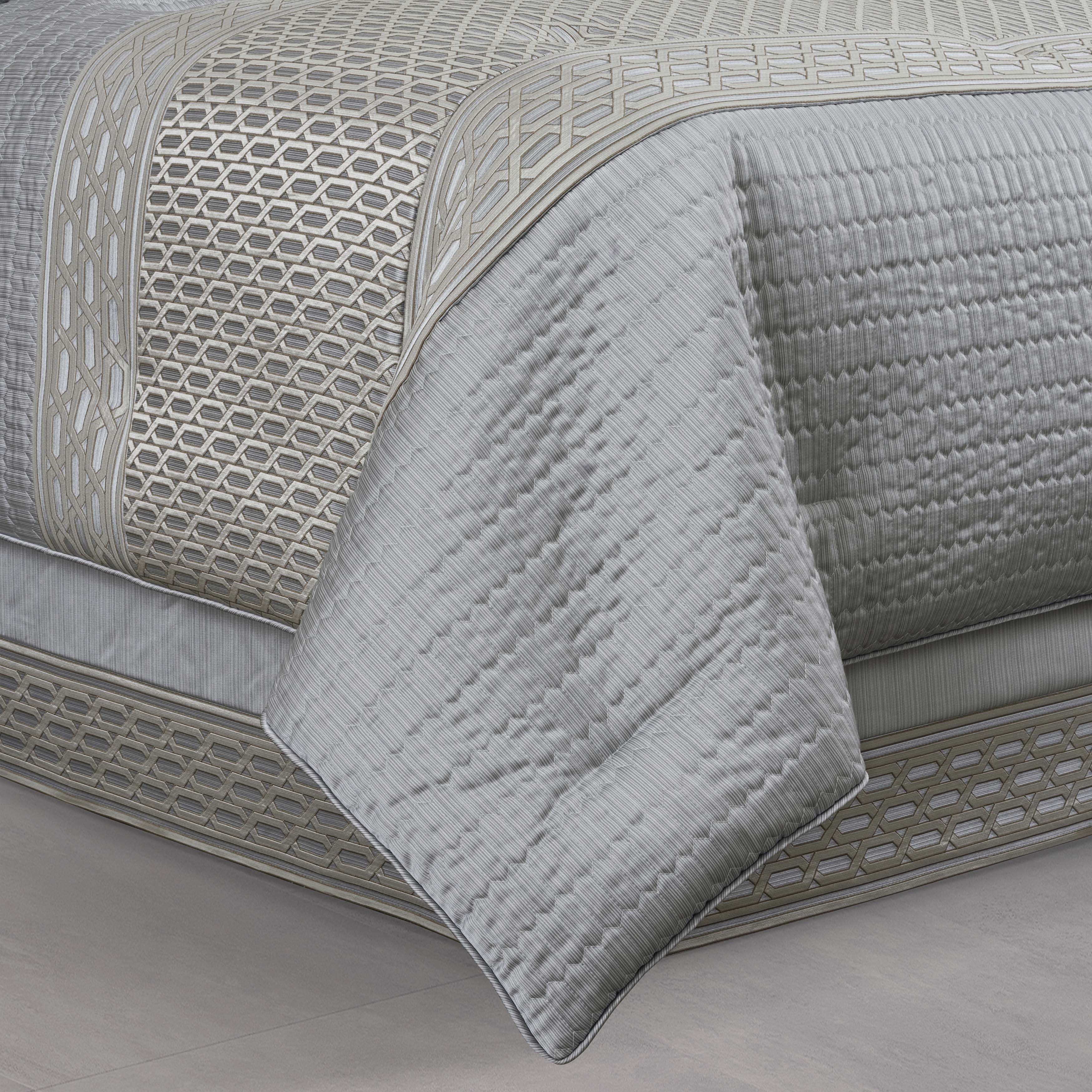 MetropolitanCloud4PieceComforterSet-3